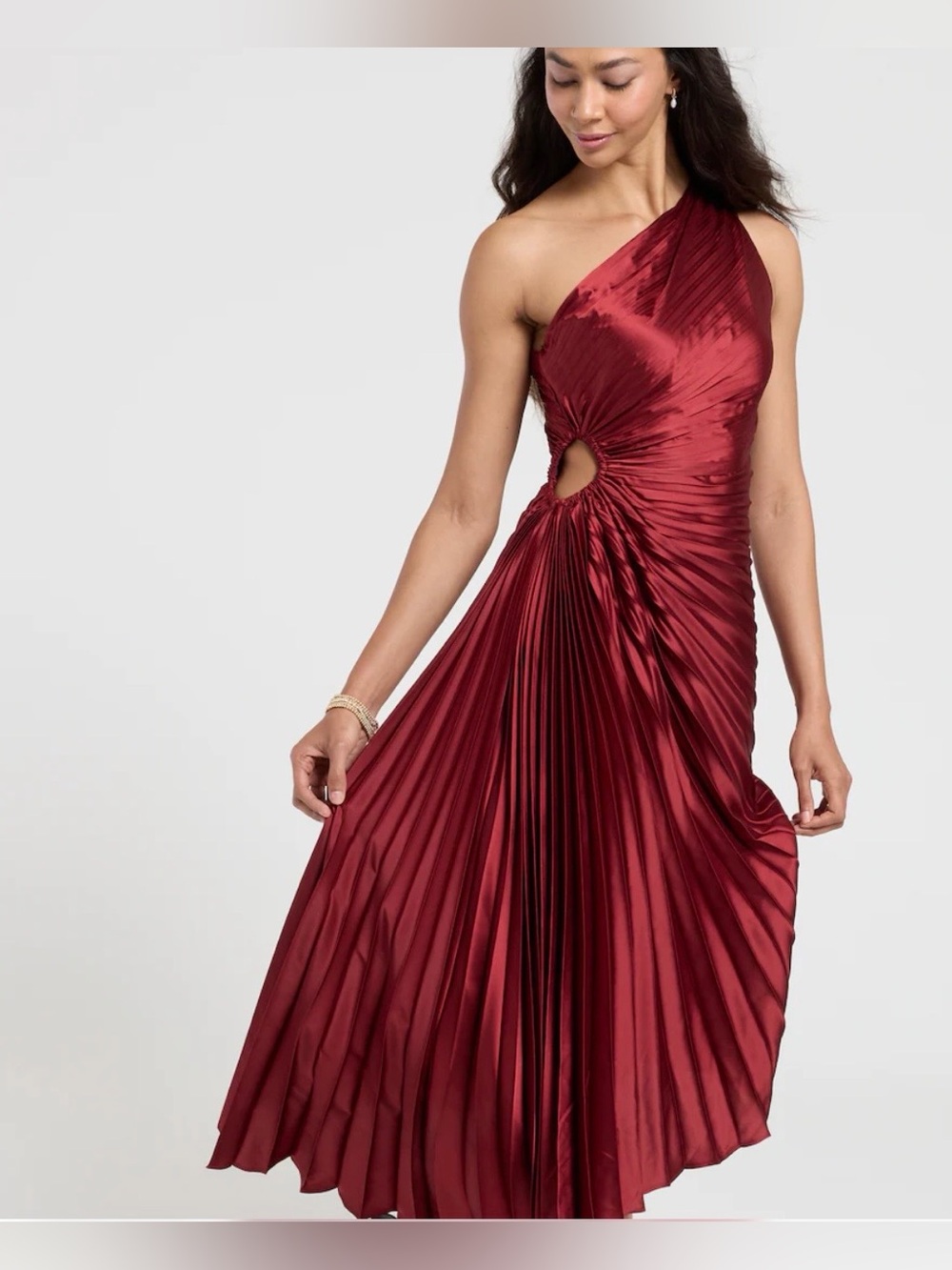 Dress Forum One-Shoulder Wine Red Pleated Gown